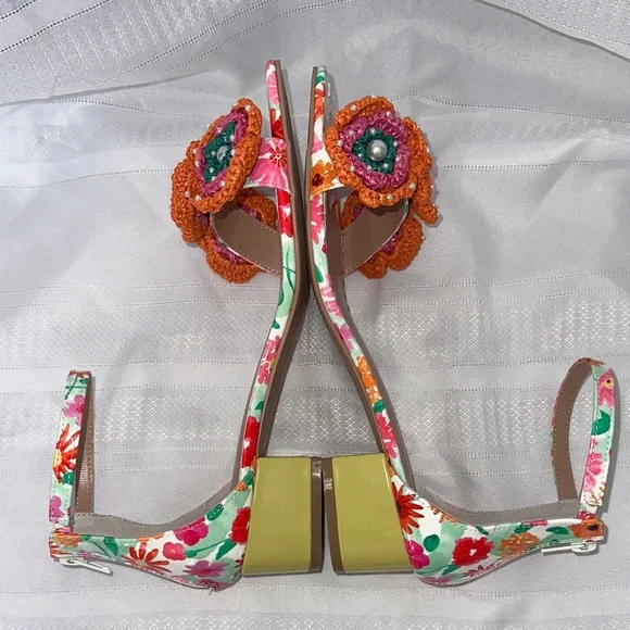 Betsey Johnson Brandee Sandals Size 10 - Picture 4 of 6